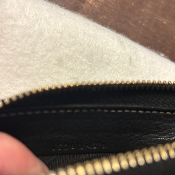 Gucci sherryline Black Leather Zip Wallet - Picture 11 of 17